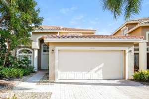 featured image of 5419 Nw 121st Ave