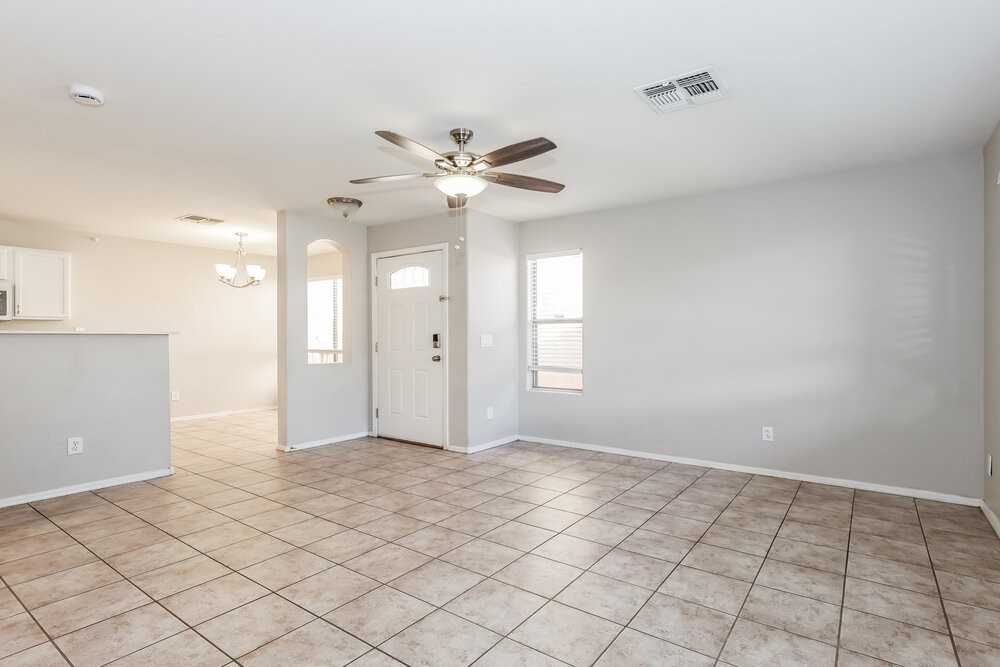 1901 N 129th Ave - Photo 4 of 16