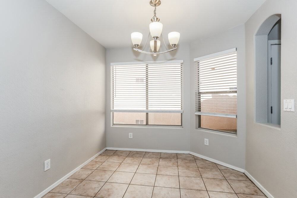 1901 N 129th Ave - Photo 5 of 16