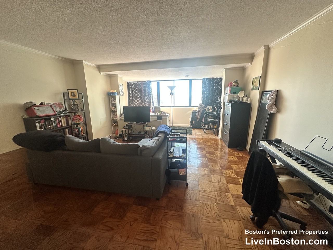 12 Hawthorne Pl #9K - Photo 3 of 11