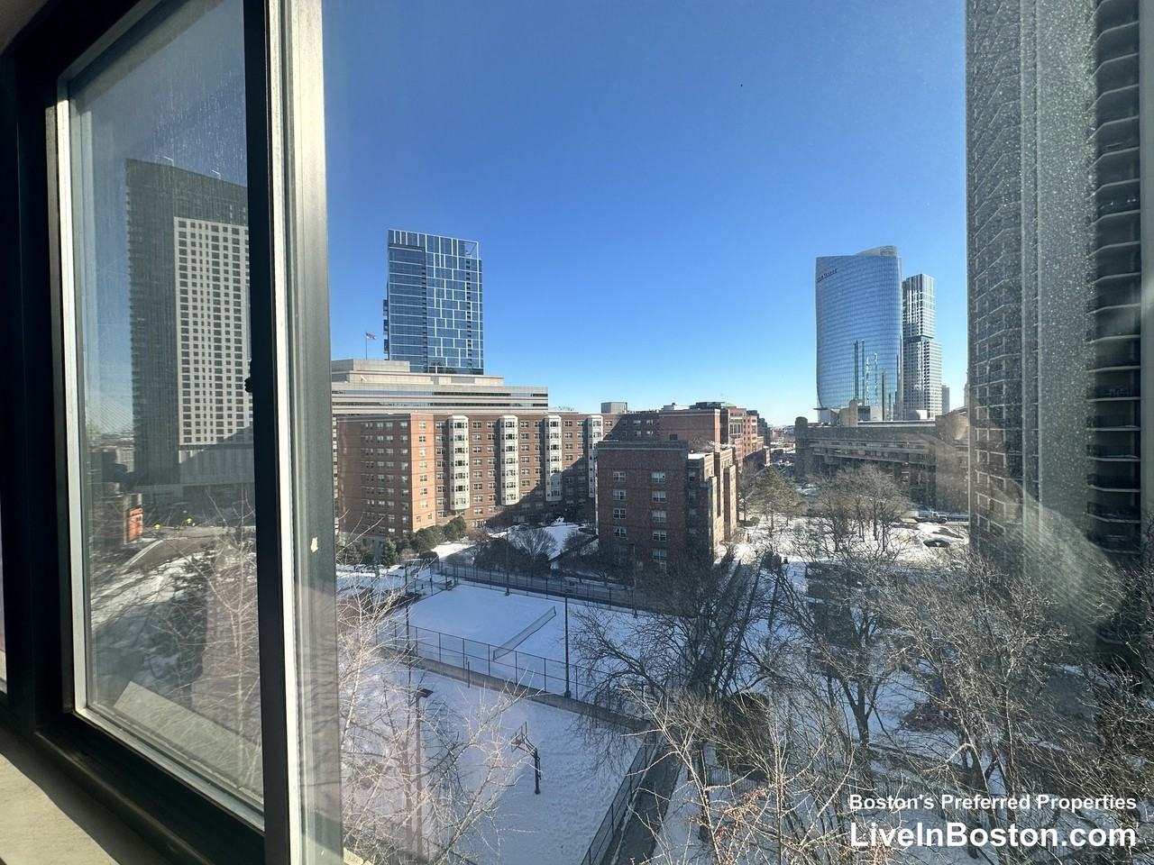 12 Hawthorne Pl #9K - Photo 5 of 11