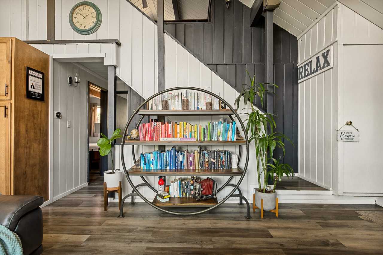 31627 Inspiration Drive - Photo 6 of 33