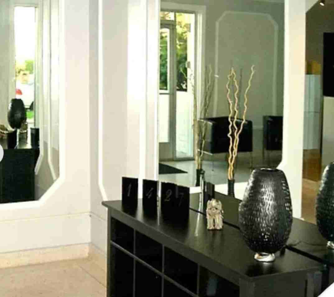 1427 North Poinsettia Place #202 - Photo 6 of 12