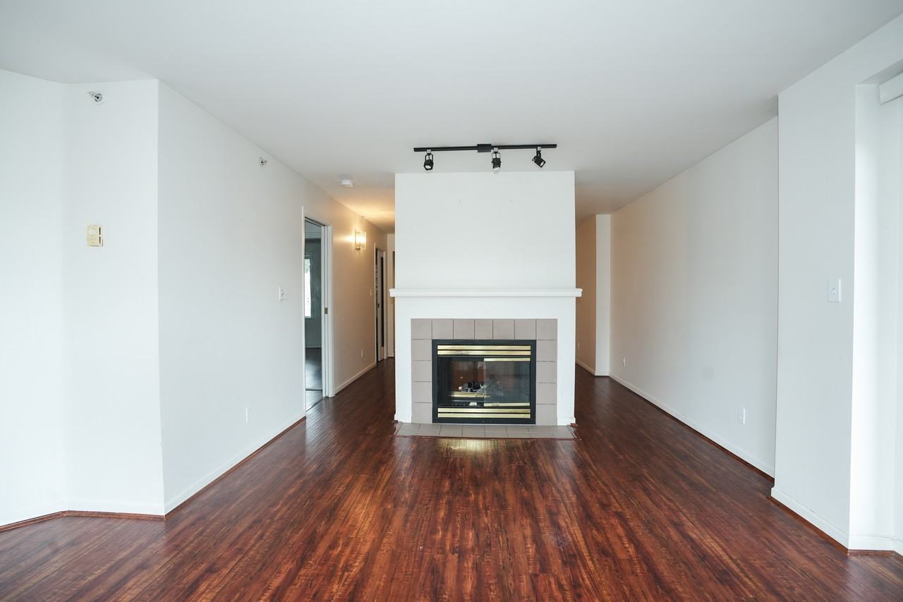 9978 148 Street - Photo 6 of 28