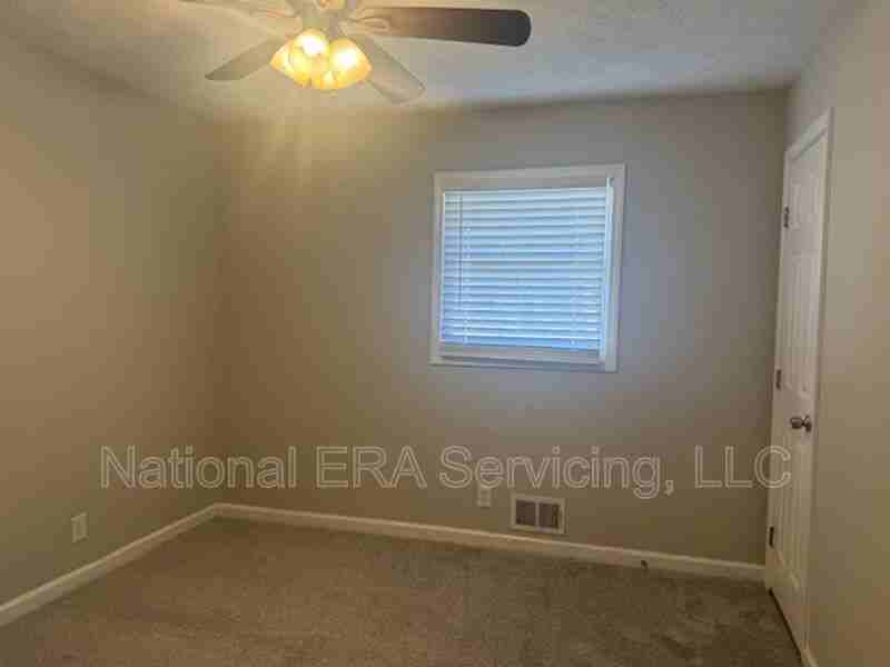 103 Forestwood Dr - Photo 3 of 17