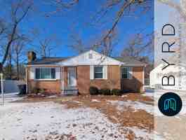 featured image of 1036 Kingsway Rd