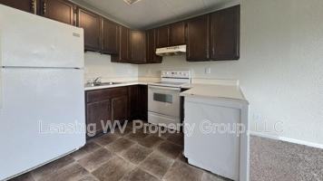 featured image of 139 Clayton Ave #6B