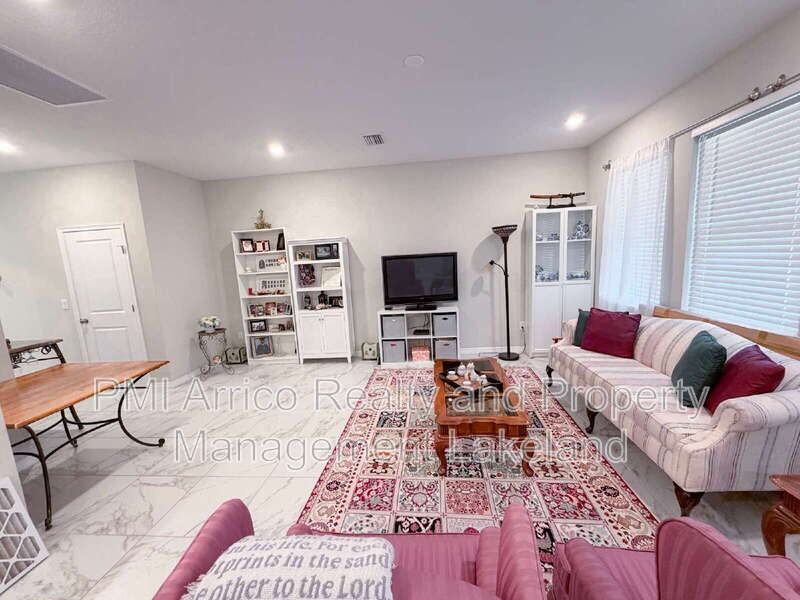 2573 Village Lakes Blvd - Photo 5 of 15