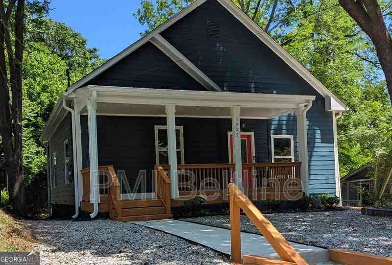 1321 Bridges Ave Sw - Photo 2 of 7