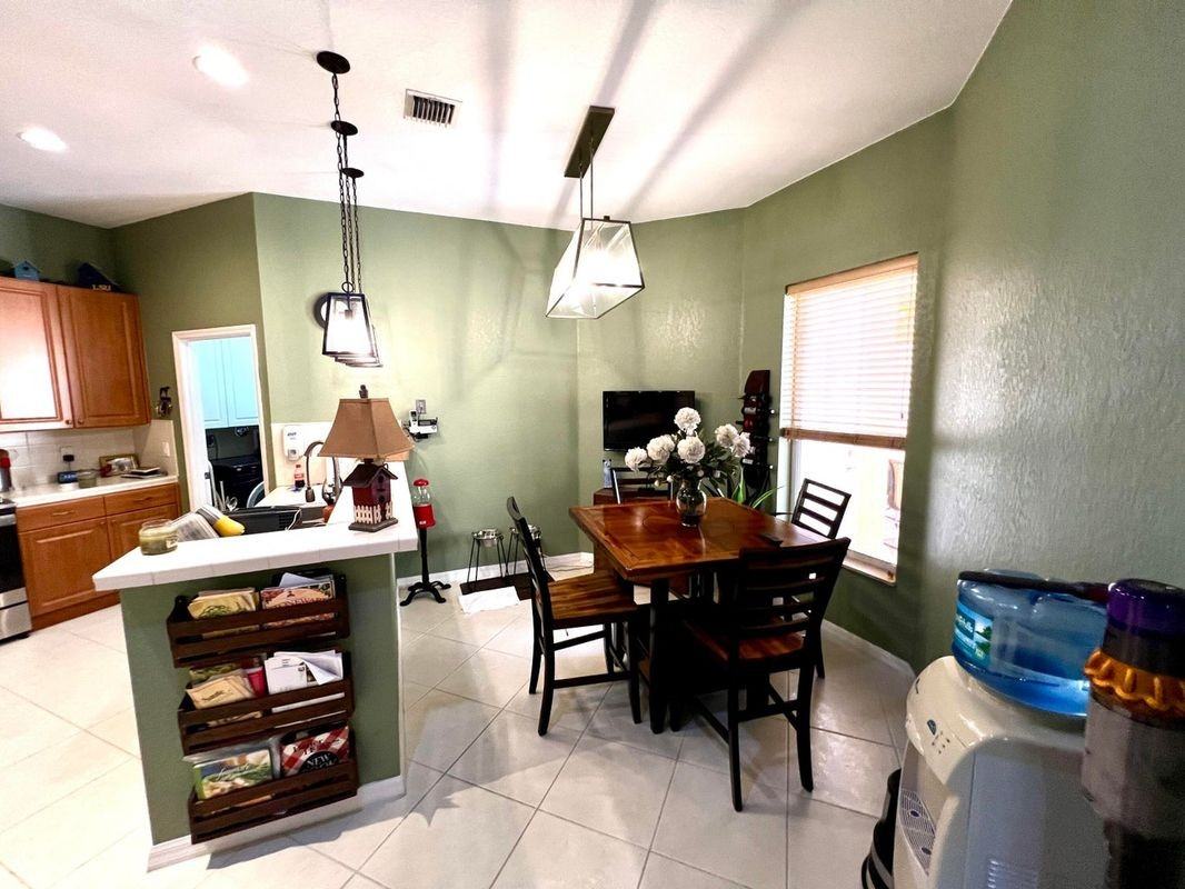 9942 Boynton Gardens Way - Photo 3 of 15