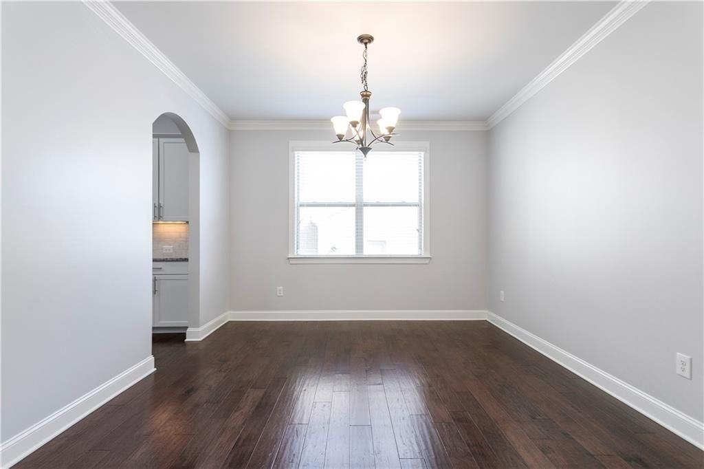 330 La Perla Dr - Photo 7 of 21