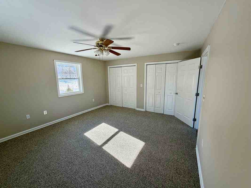 18 N C And P Ln ##C - Photo 4 of 7