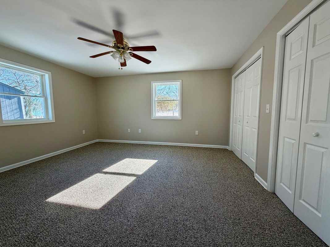 18 N C And P Ln ##C - Photo 5 of 7