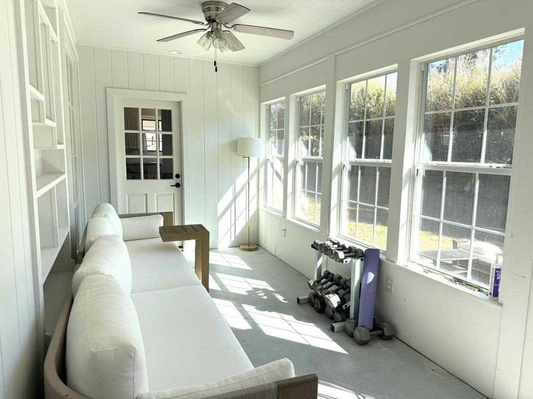 1418 Glasgow Ave - Photo 2 of 16