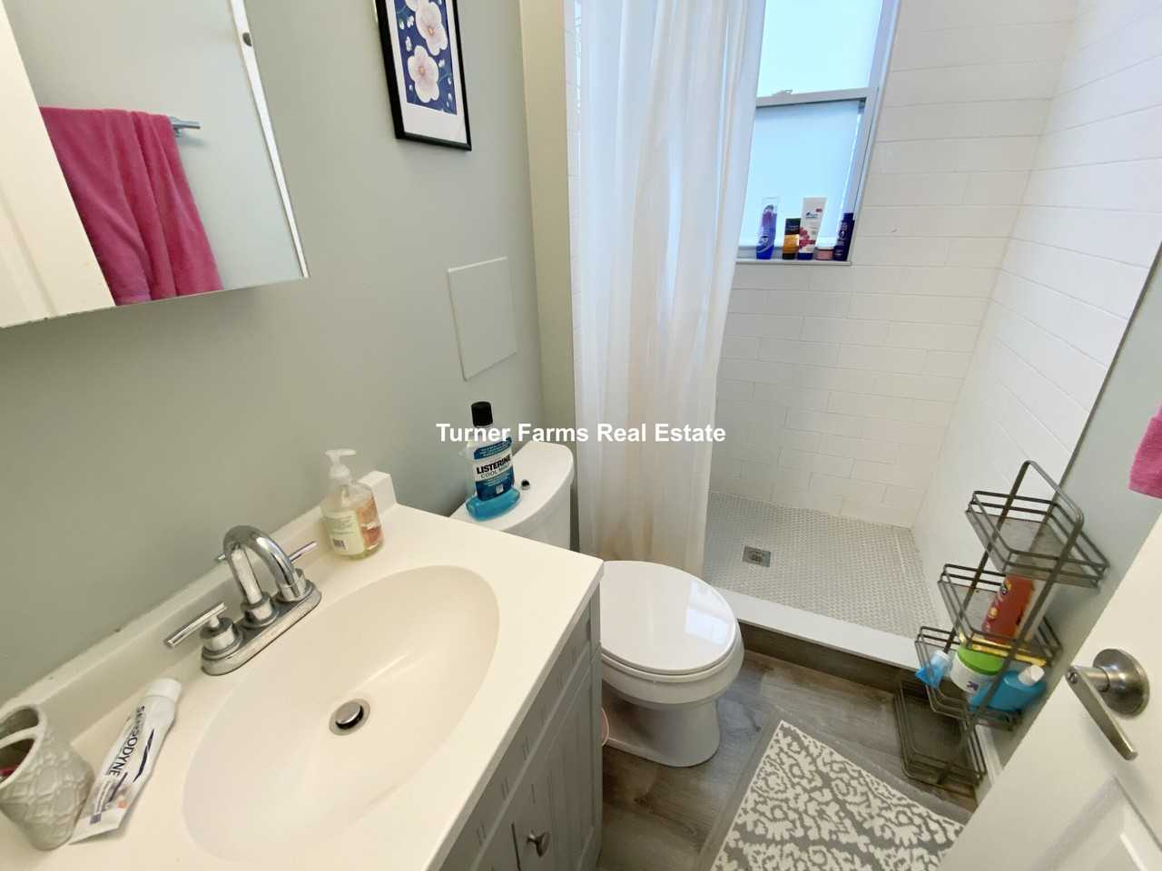 Oswald St #2 - Photo 4 of 17