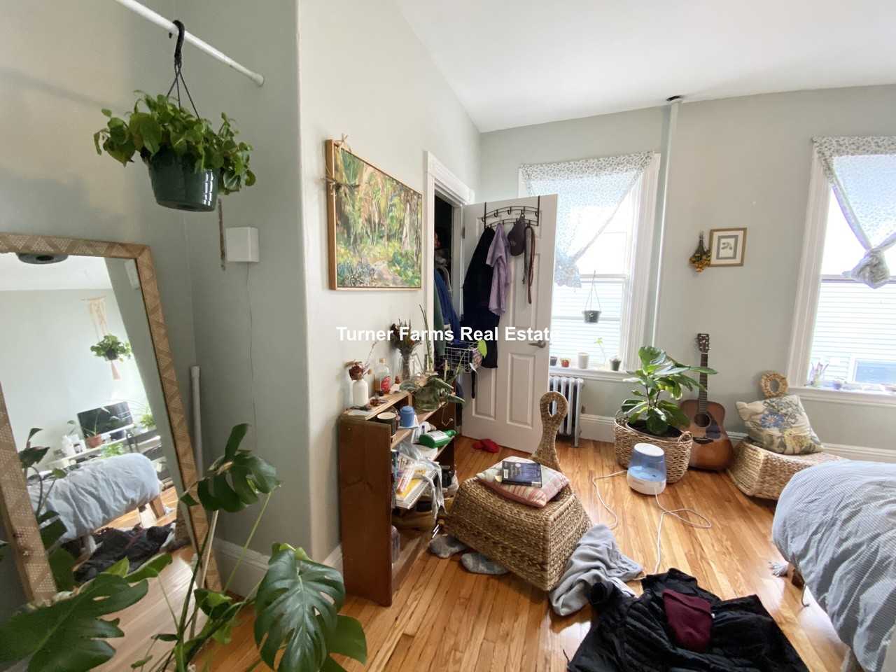 Oswald St #2 - Photo 5 of 17