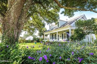 145 Saint Francis St - Photo 1 of 1