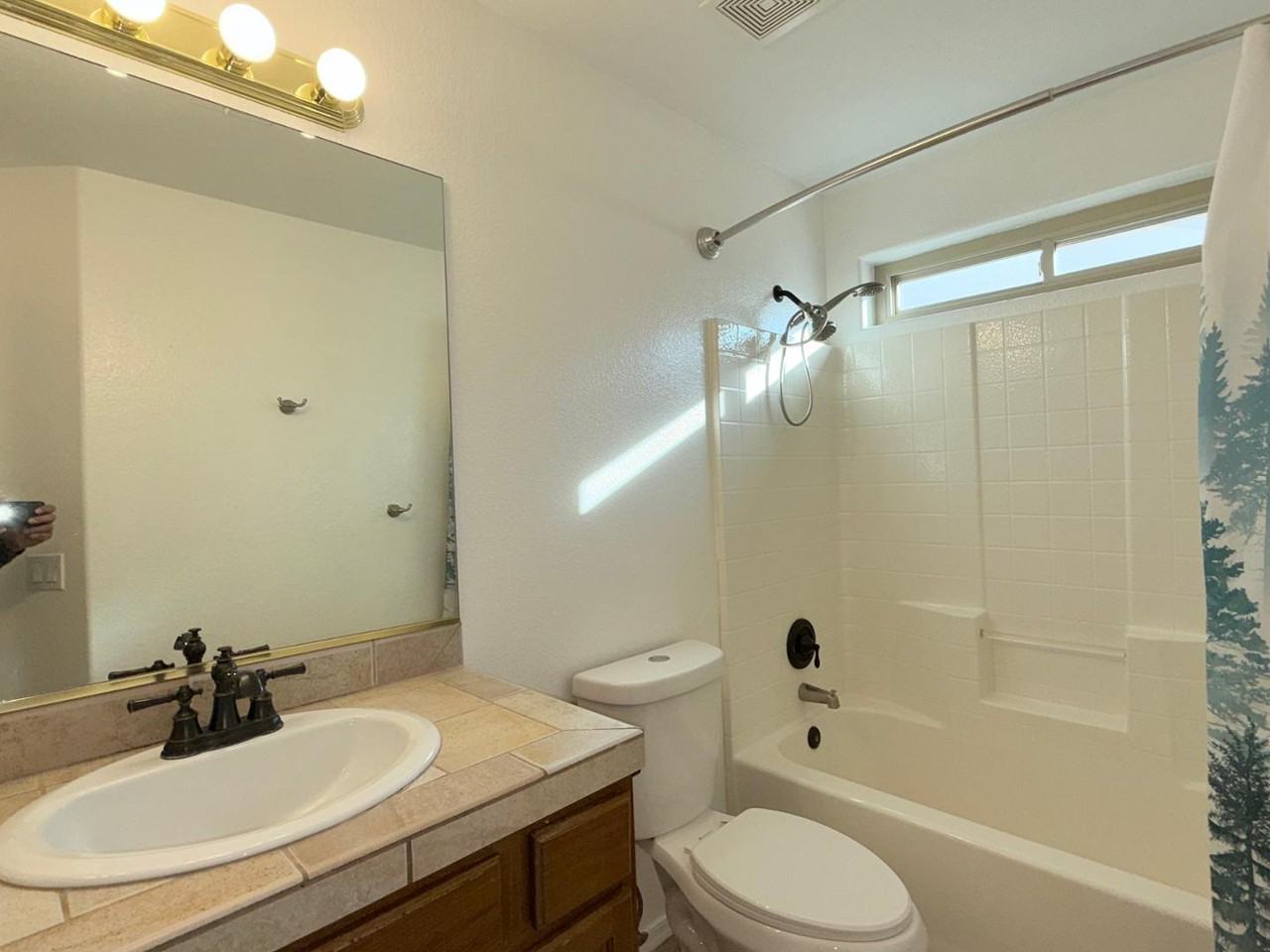 1747 E Winter Haven Dr - Photo 7 of 22