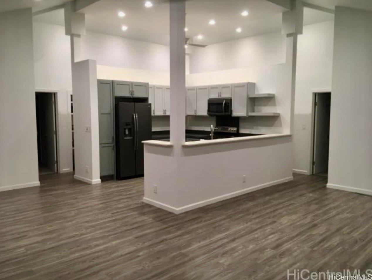 94-368 Kuanalio Way - Photo 2 of 10