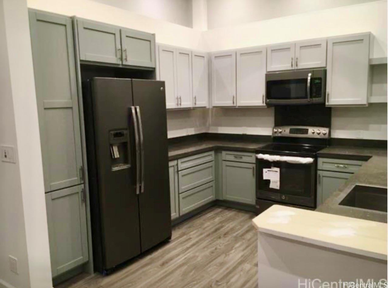 94-368 Kuanalio Way - Photo 3 of 10