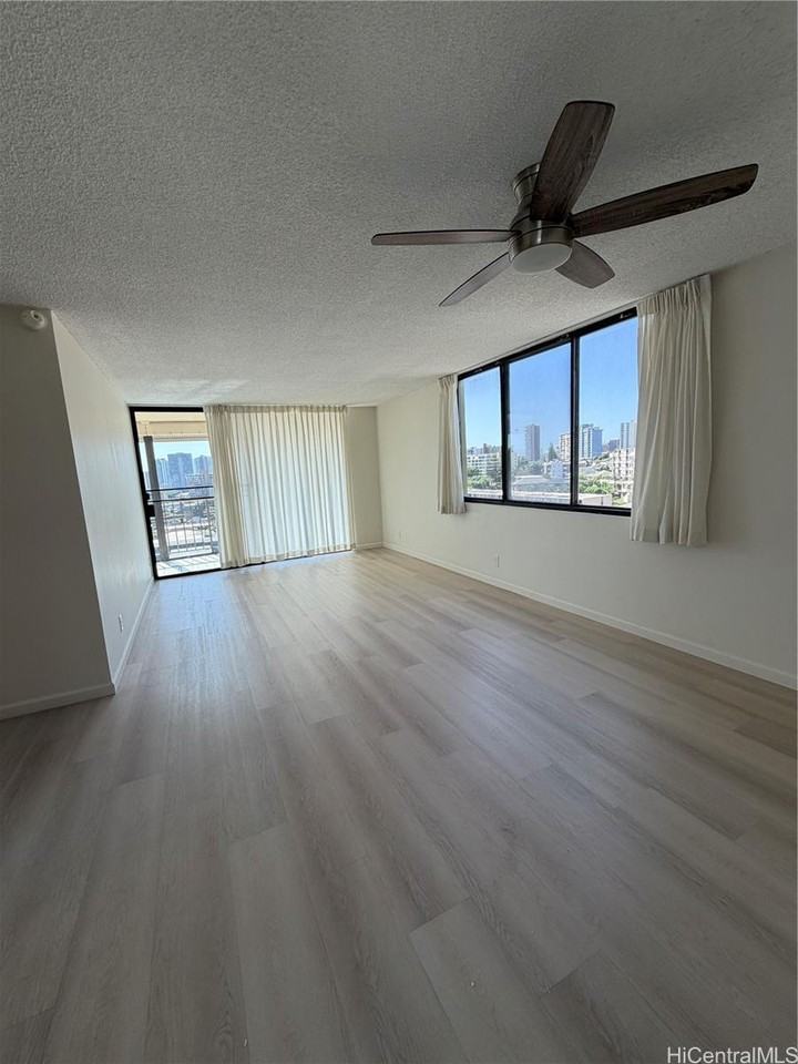 1561 Pensacola St #1106 - Photo 2 of 8