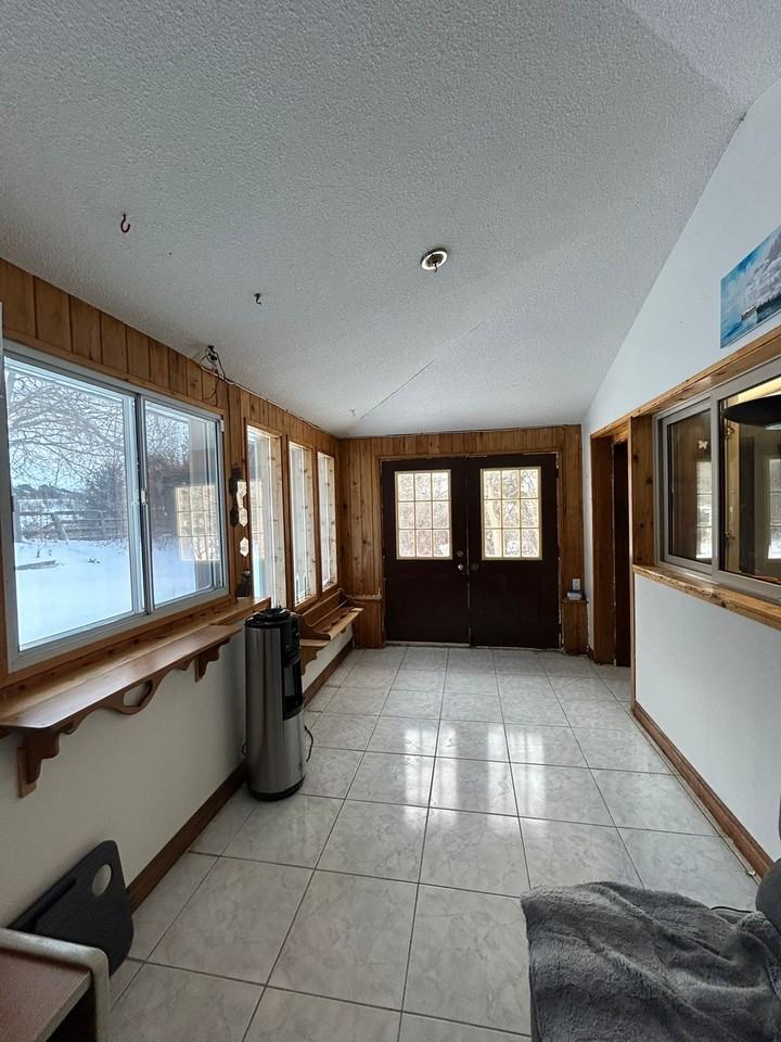 12500 Yonge St - Photo 4 of 11