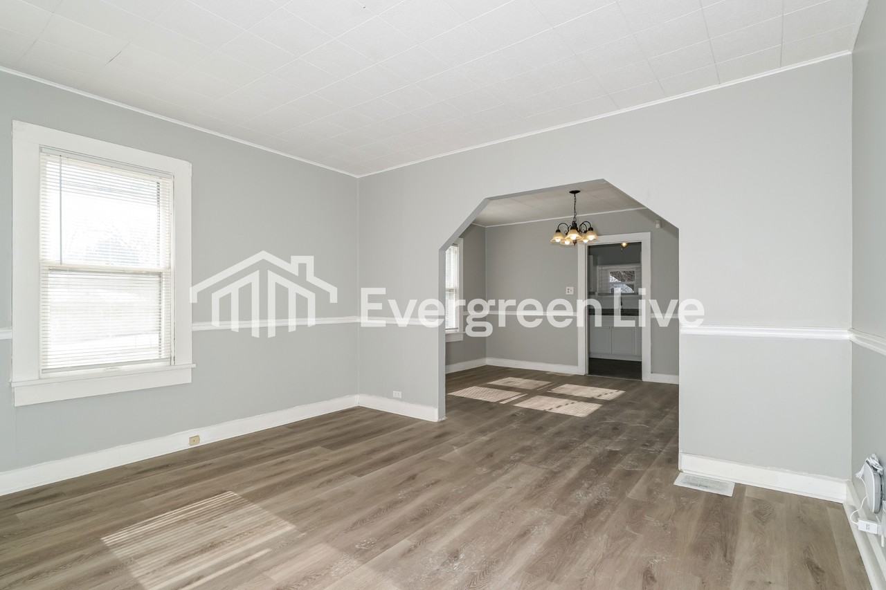 101 N Marguerite Ave - Photo 4 of 15