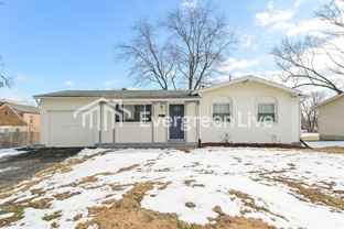 32 Cedar Park Dr - Photo 1 of 1