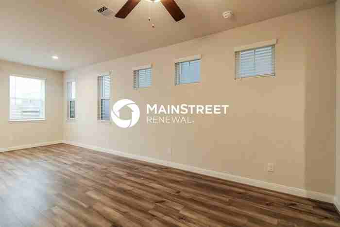 9813 Falling Fern Ln - Photo 4 of 16