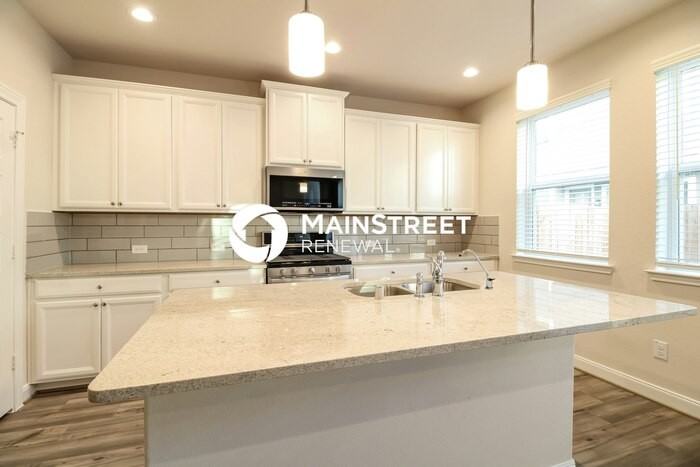 9813 Falling Fern Ln - Photo 5 of 16