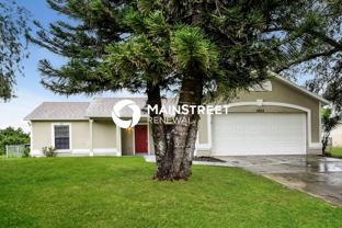 1923 Ne 27th Ter - Photo 1 of 1