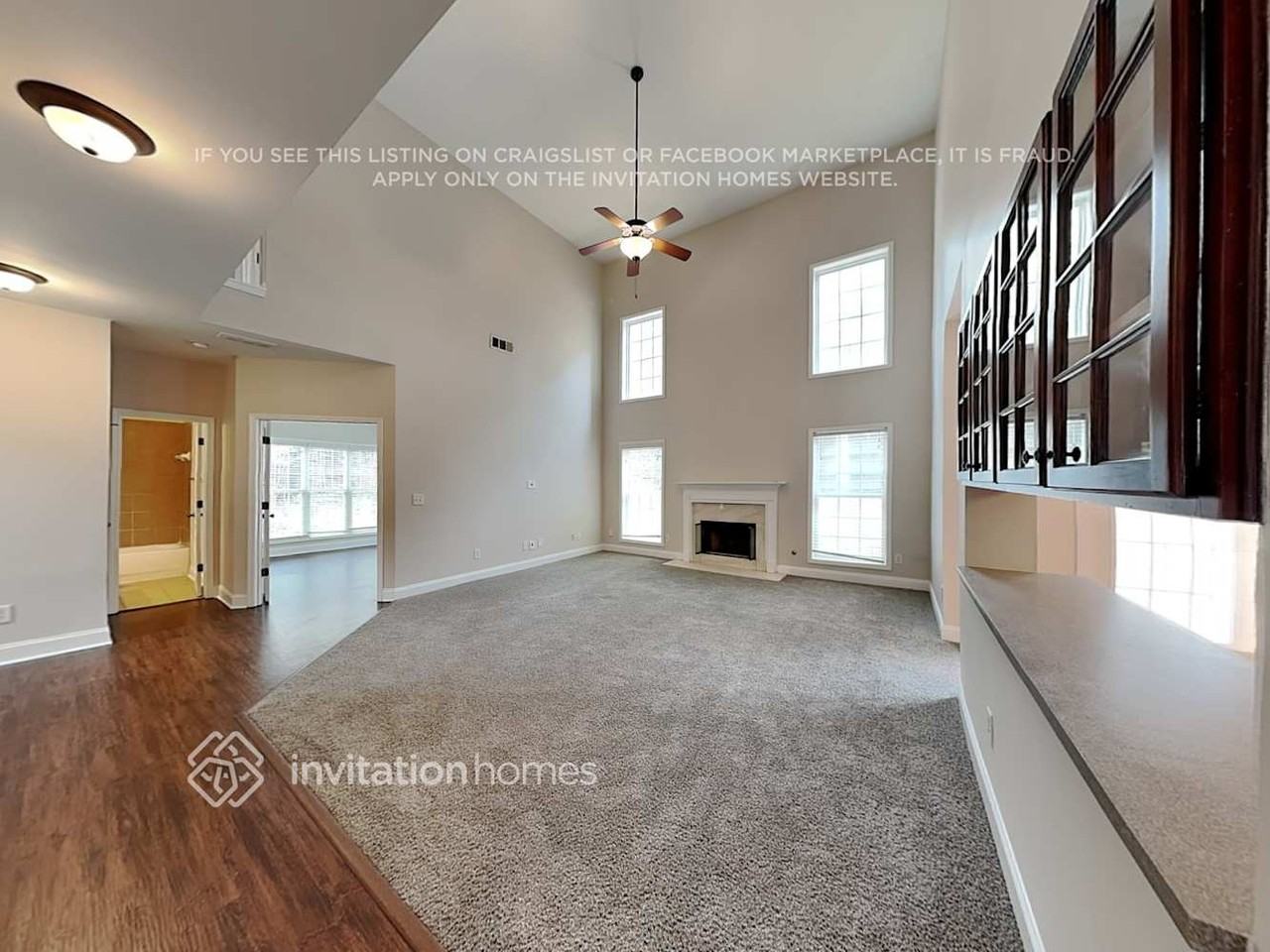625 Excalibur Ct Se - Photo 5 of 24