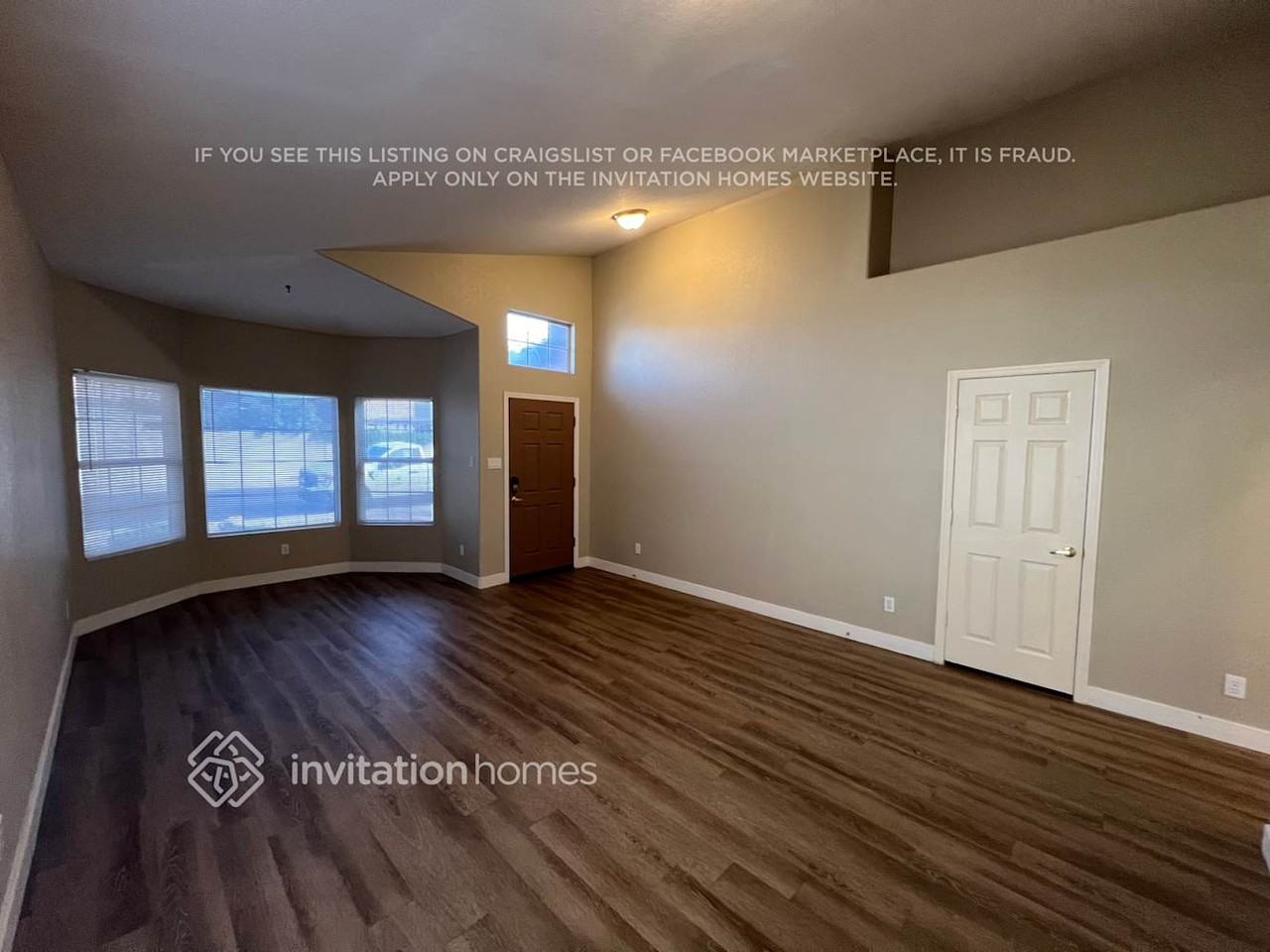710 S Catalina St - Photo 3 of 23