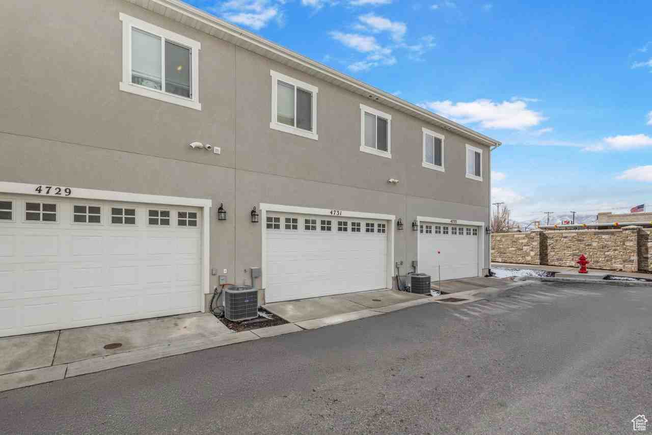 4731 W Talavera Way - Photo 4 of 20