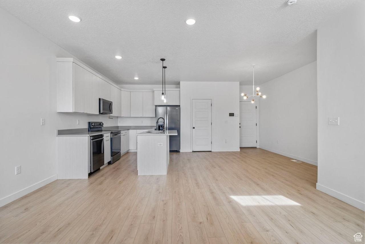 4731 W Talavera Way - Photo 5 of 20