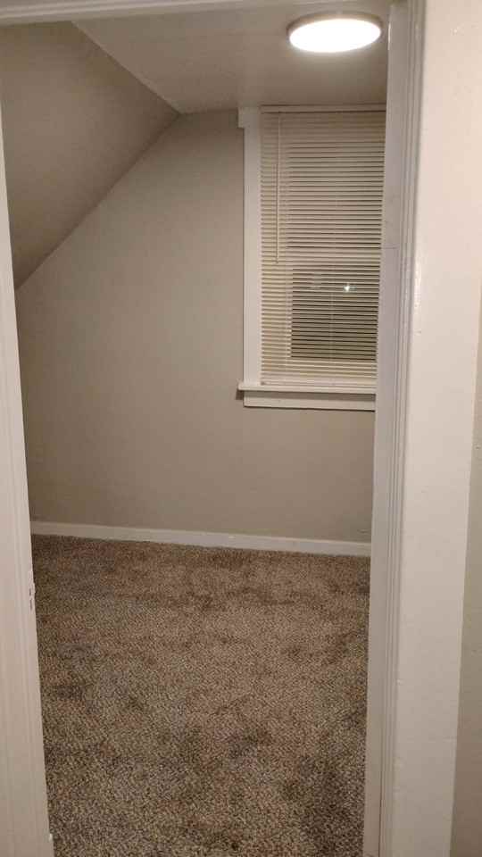 5423 S Sheridan Ave #NA - Photo 6 of 7