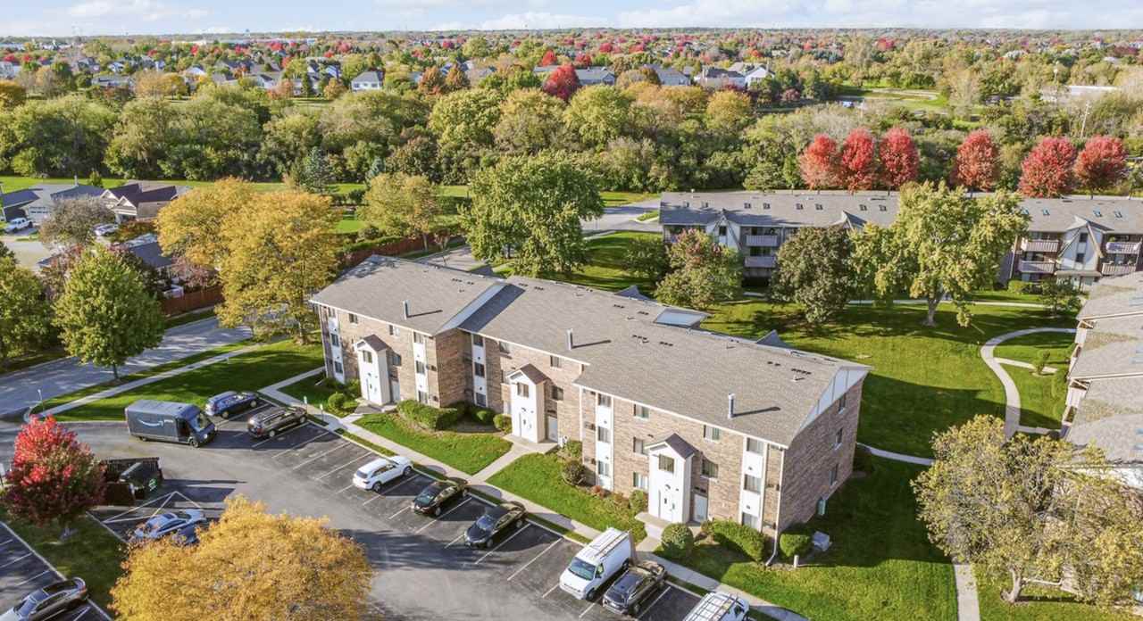 18 Echo Ct #14 - Photo 4 of 24