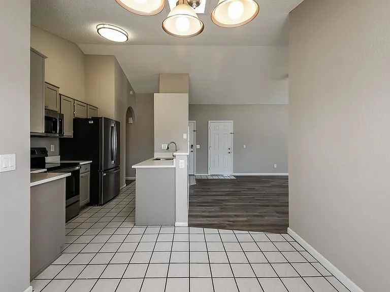 2650 Deacon St #NA - Photo 5 of 6