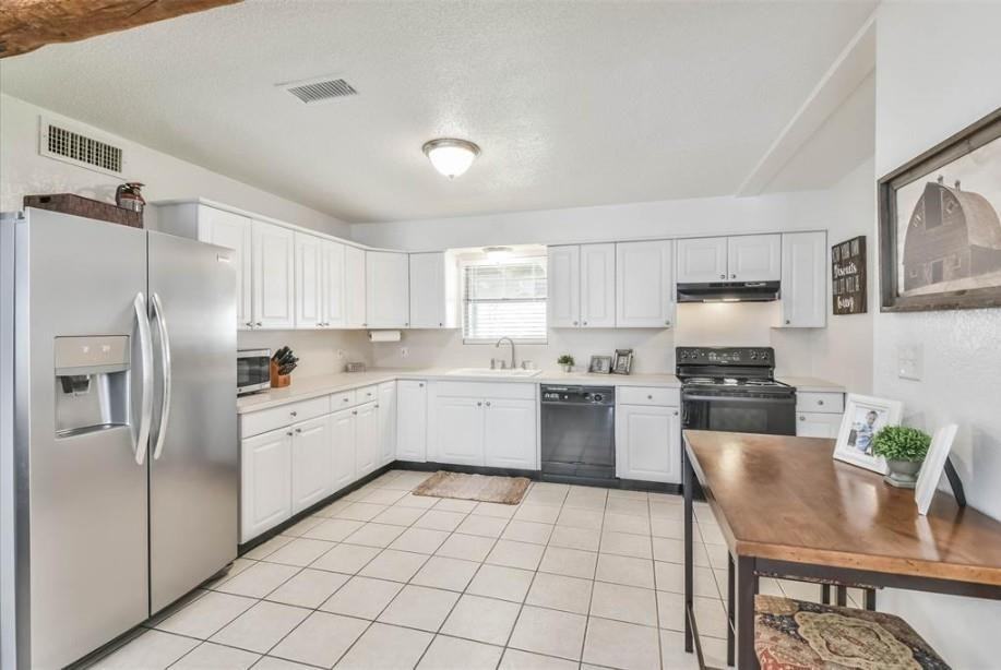 606 Pine Bough Ln #NA - Photo 5 of 17