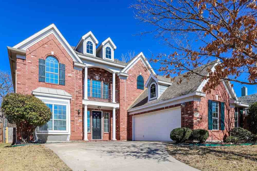 3405 Marymount Dr - Photo 4 of 17