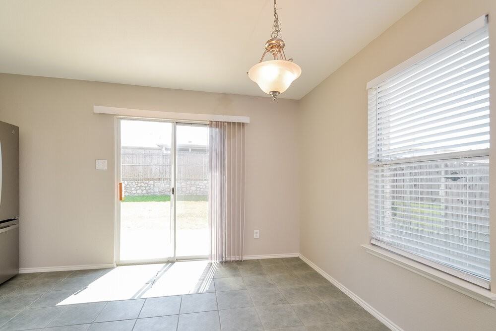 1232 Wenatchee Dr - Photo 7 of 16