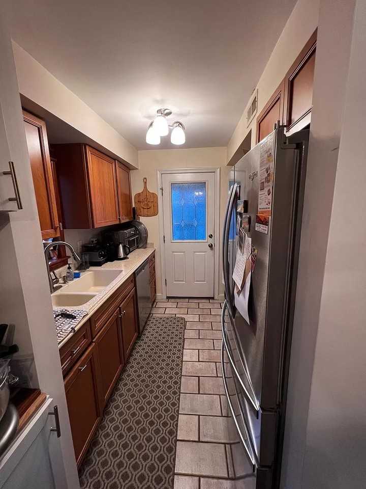 821 S Ivy St #NA - Photo 5 of 13