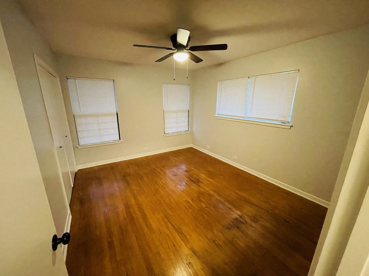 Chevy Chase Dr #800 - Photo 3 of 16