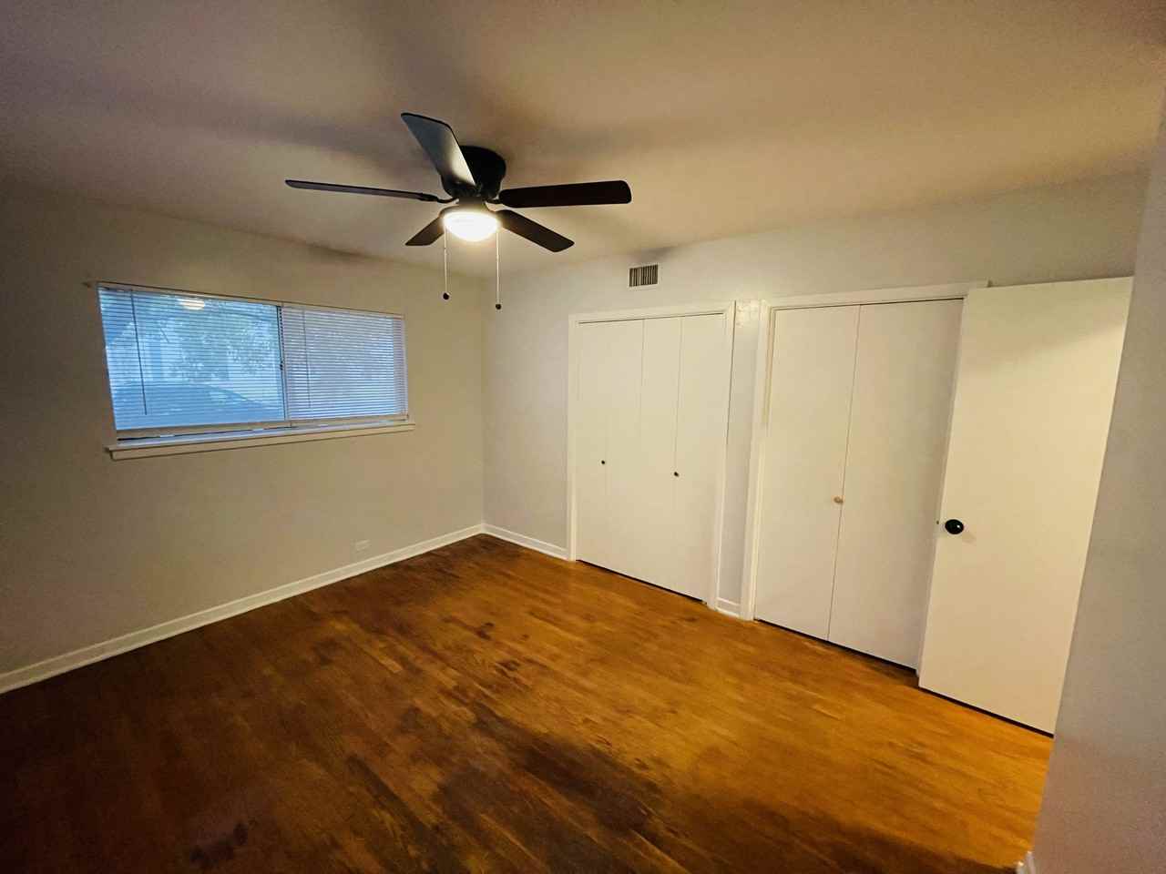 Chevy Chase Dr #800 - Photo 6 of 16