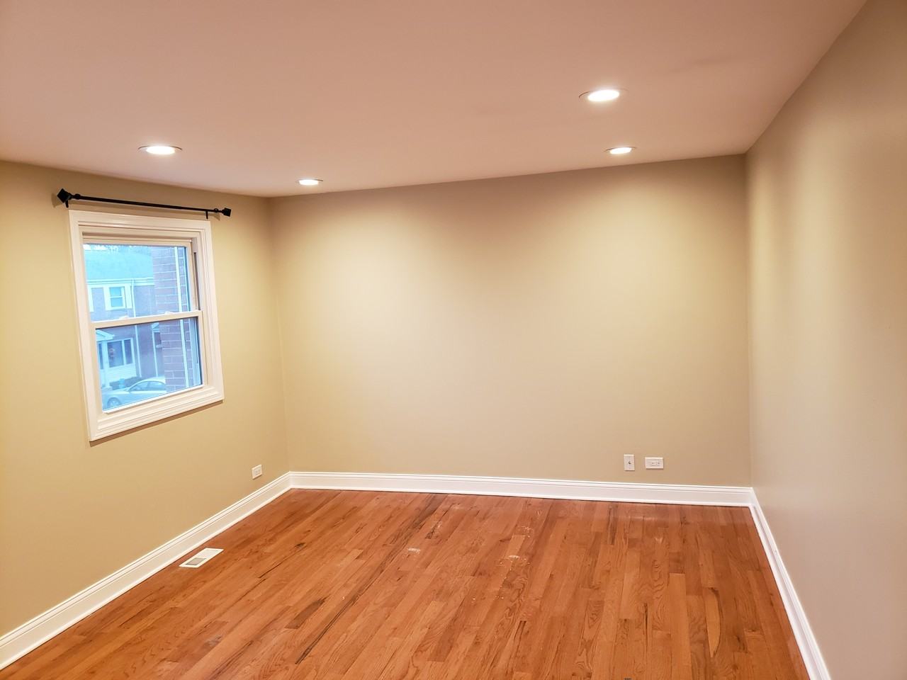 2128 Rugen Rd #A - Photo 3 of 31