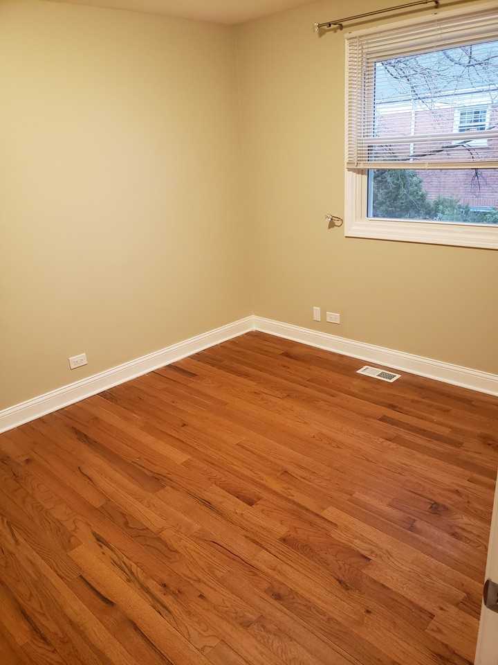 2128 Rugen Rd #A - Photo 7 of 31