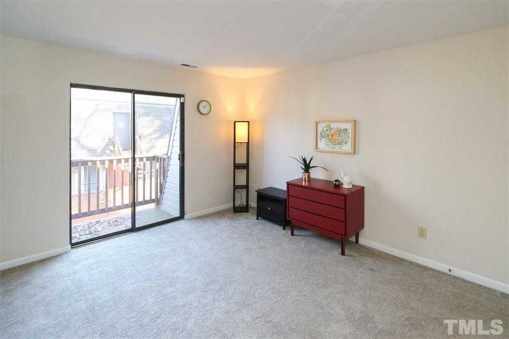 361 Summerwalk Cir #361 - Photo 2 of 7