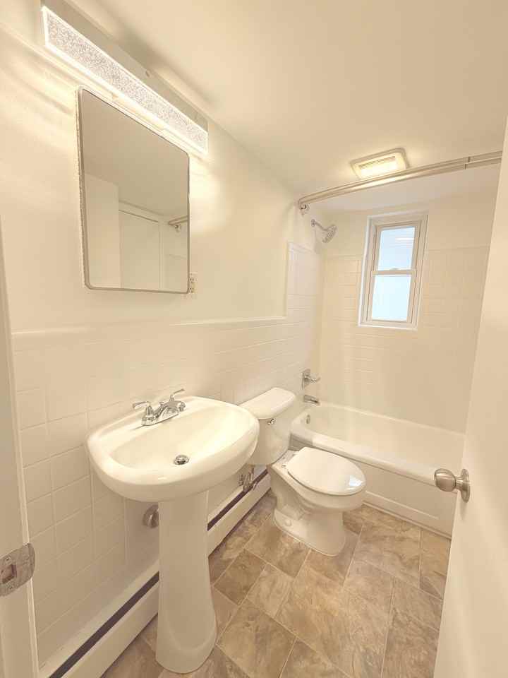 4244 Sibley Ave #2 - Photo 7 of 14