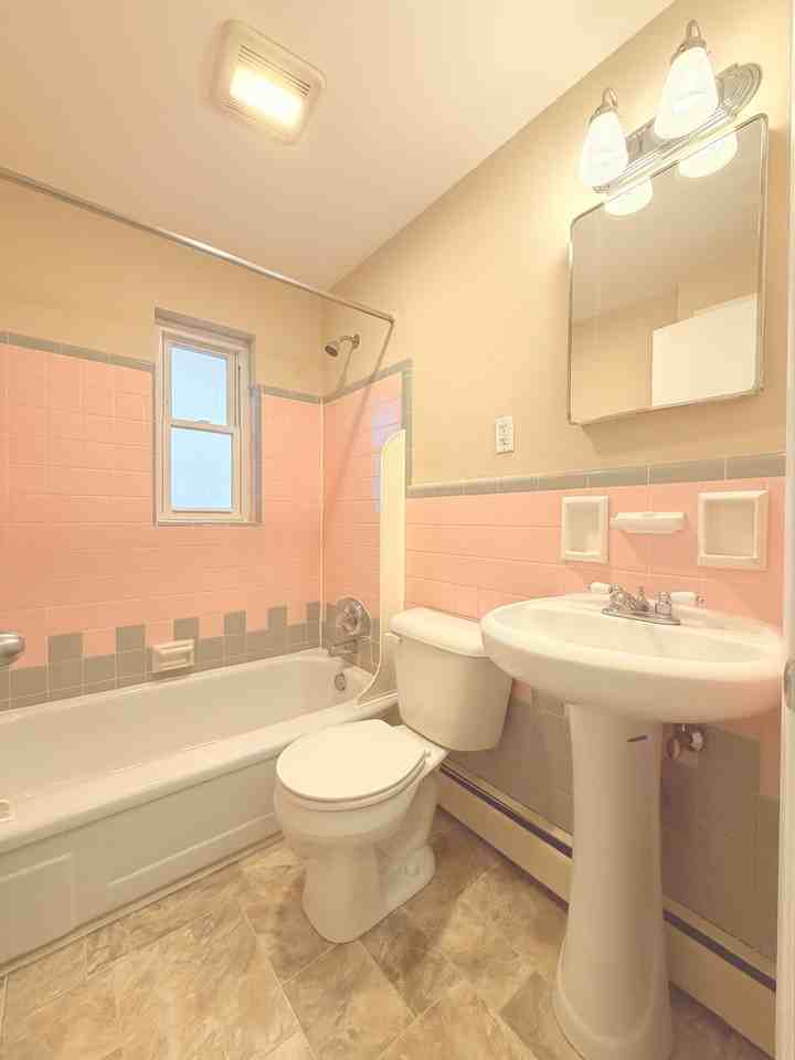 4244 Sibley Ave #3 - Photo 5 of 13