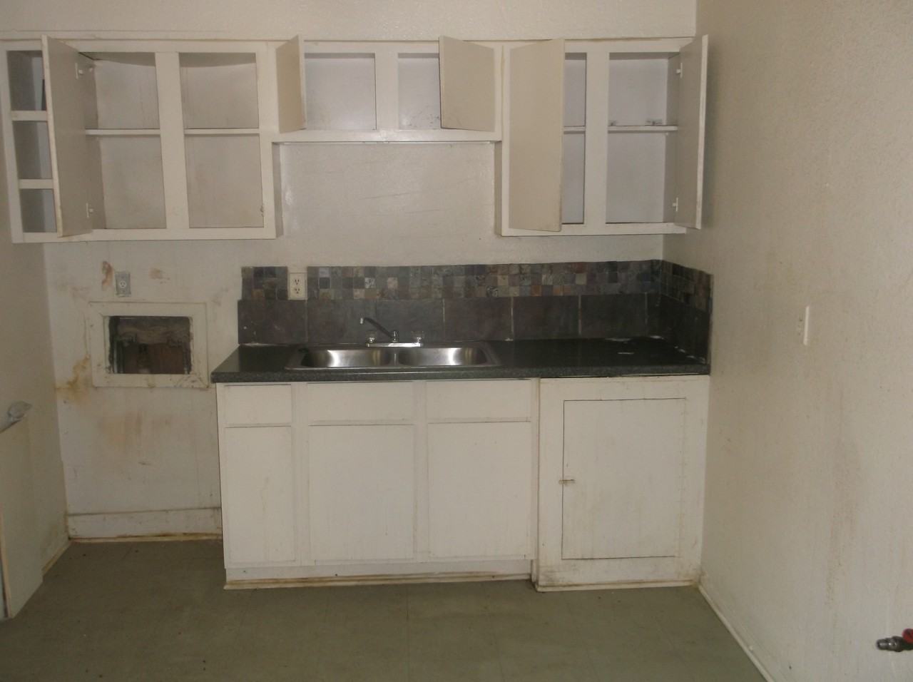 494 Walker Ave #2 - Photo 6 of 10